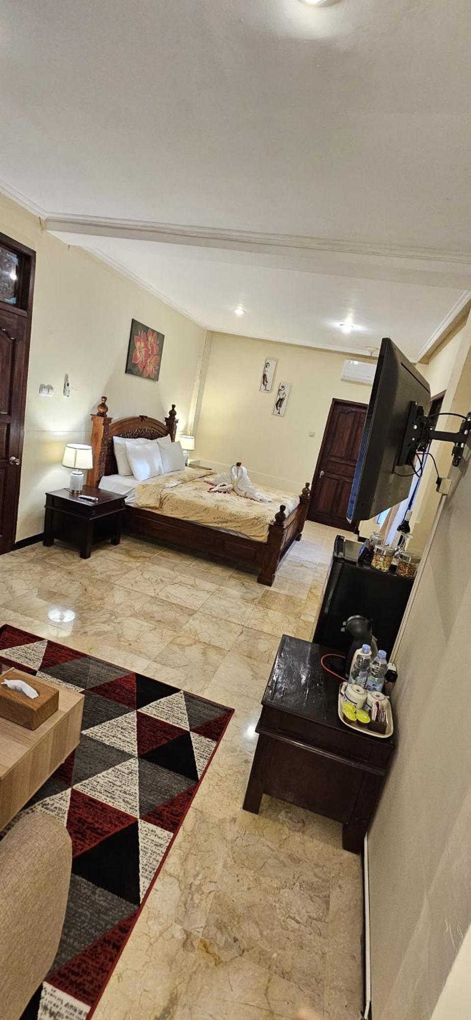 Royal Tunjung Hotel&Villa Legian - CHSE Certified Luaran gambar