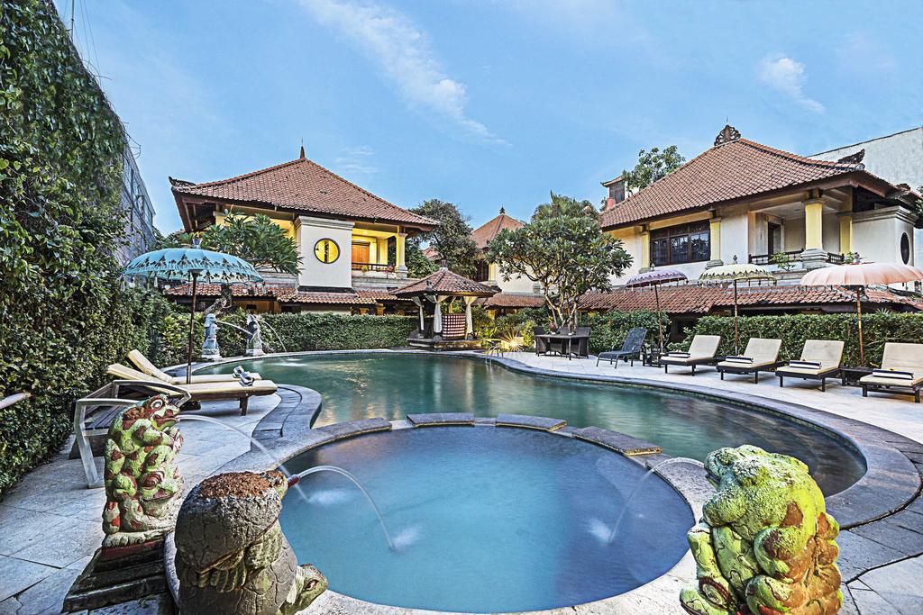 Royal Tunjung Hotel&Villa Legian - CHSE Certified Luaran gambar