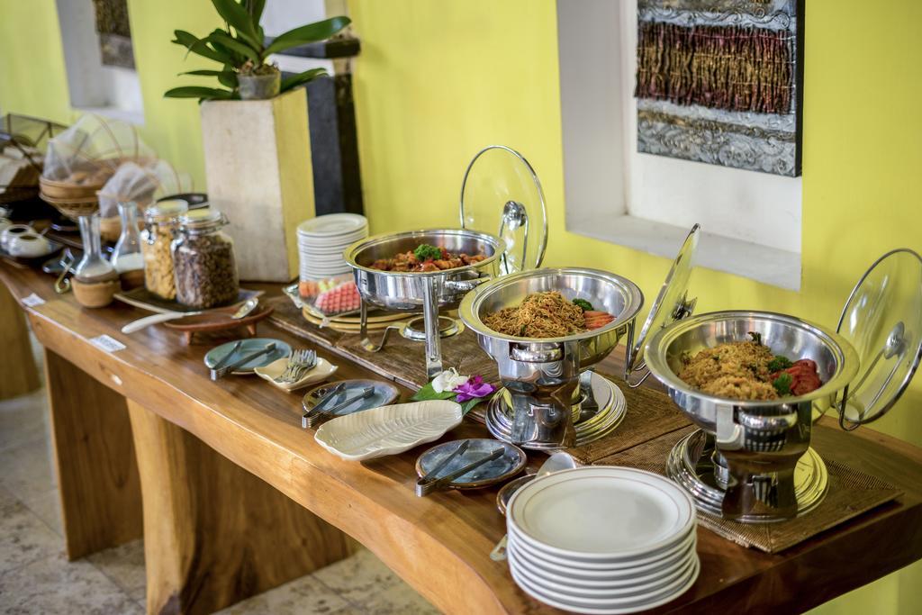 Royal Tunjung Hotel&Villa Legian - CHSE Certified Luaran gambar