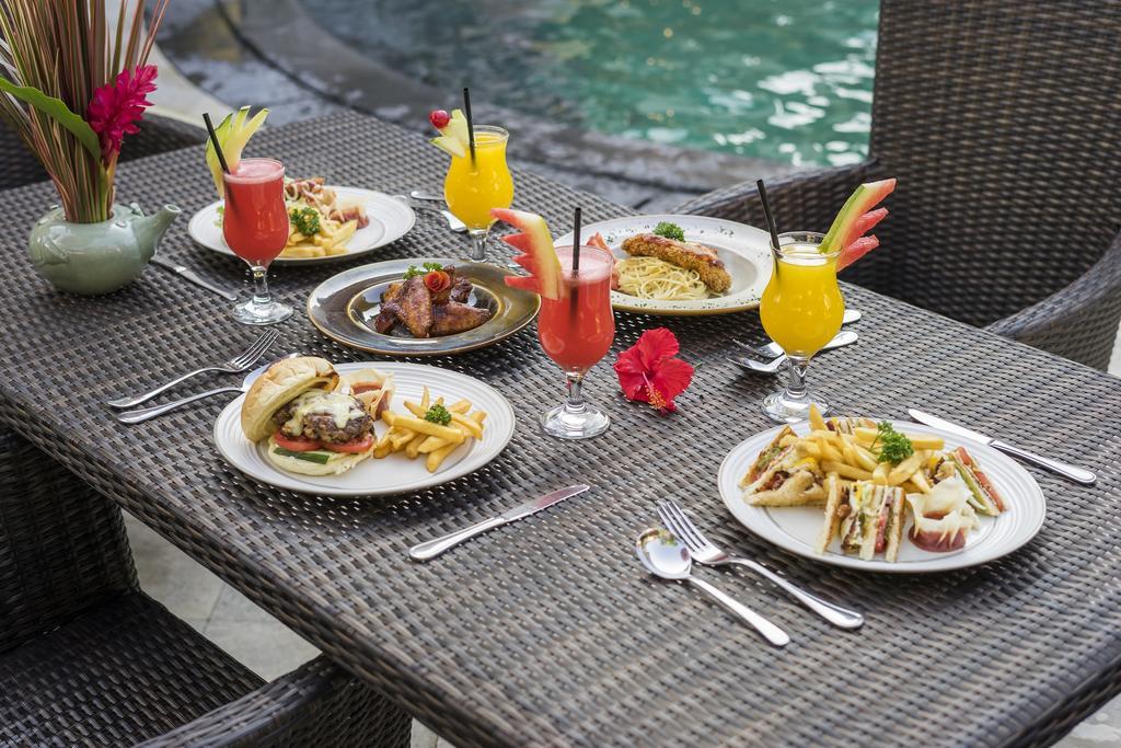 Royal Tunjung Hotel&Villa Legian - CHSE Certified Luaran gambar