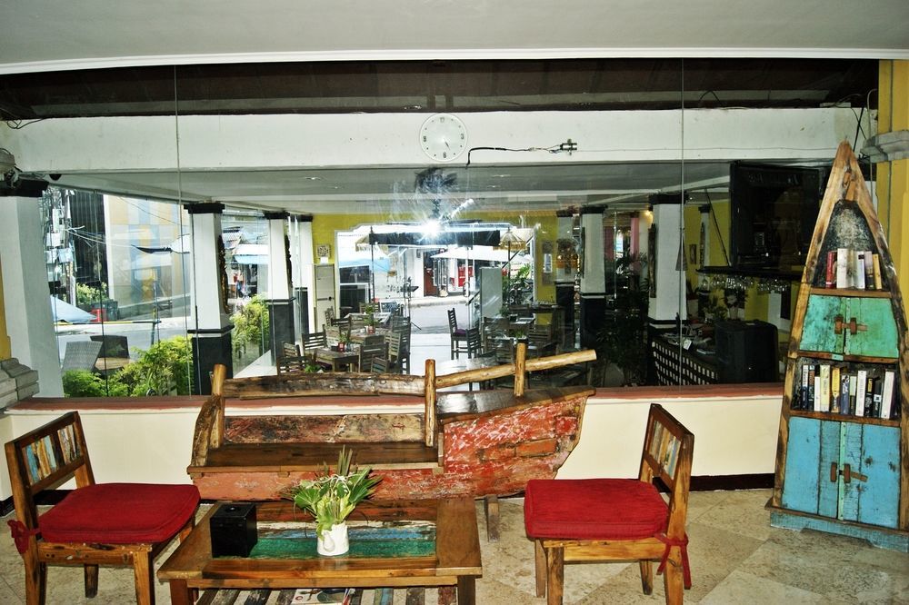 Royal Tunjung Hotel&Villa Legian - CHSE Certified Luaran gambar